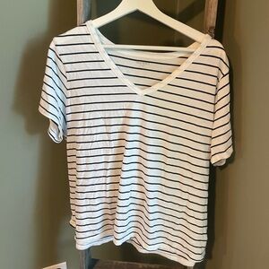 Old Navy Everywear Tee